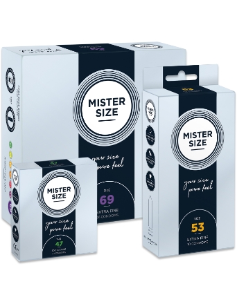 Trois emballages de préservatifs Mister Size